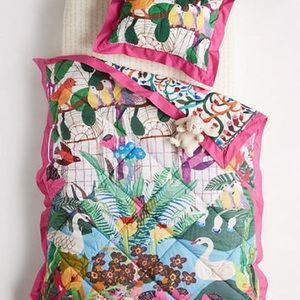 Anthropologie Kew Gardens Toddler Quilt set
